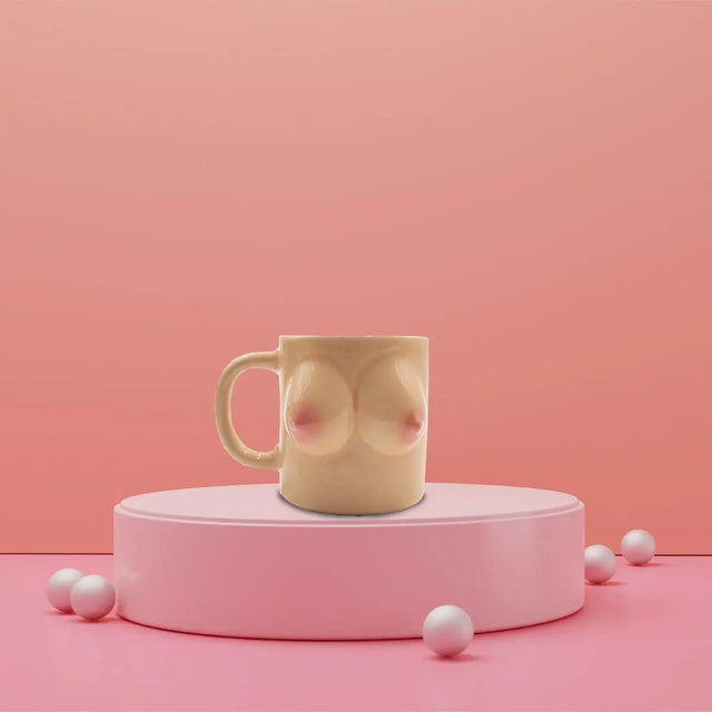 Boob Mug von Mad Monkey