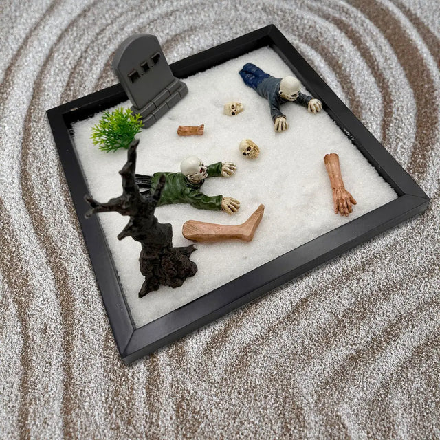 Zombie Zen Garten von Mad Monkey