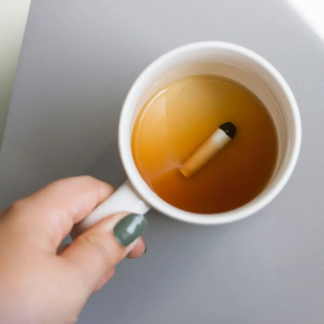 Tasse Gross Mug - Zigarette von Mugs