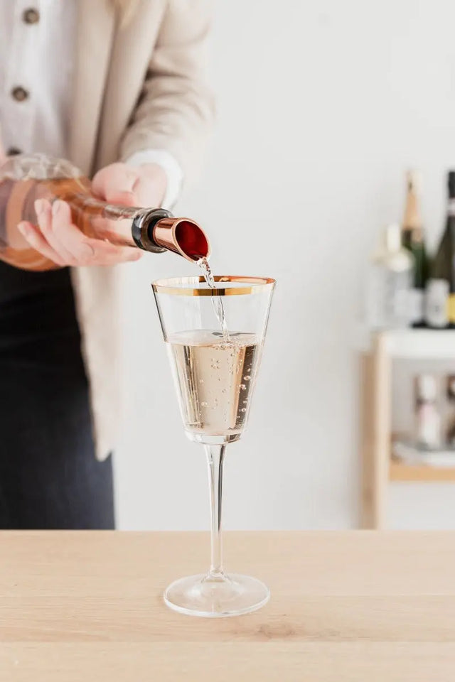 Weinausgiesser & Weinstopper 2er-Set Rose Gold von Uberstar