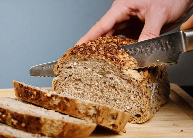 Brotmesser mit Wellenschliff Damas Pakka von KOTAI