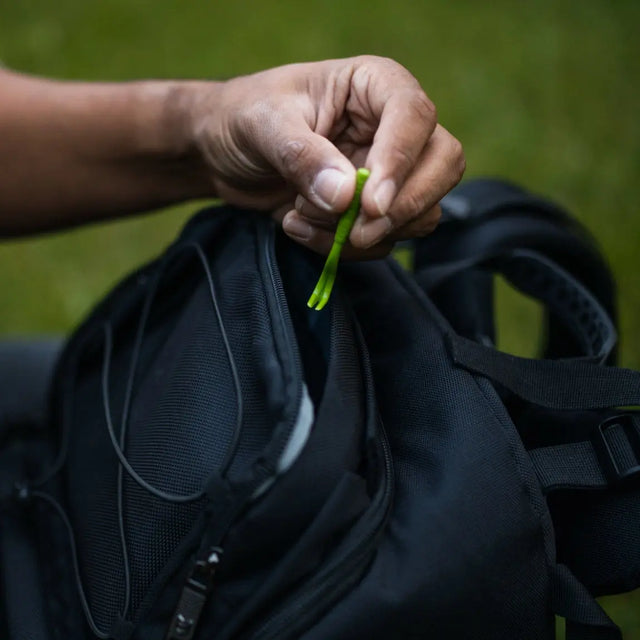 Zeckenentferner Familienpaket für Kinder und Erwachsene mit schliessbarem Beutel von Tickcheck