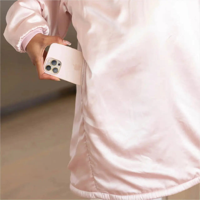 Satinhoodie Glazey Blush von Kitsch