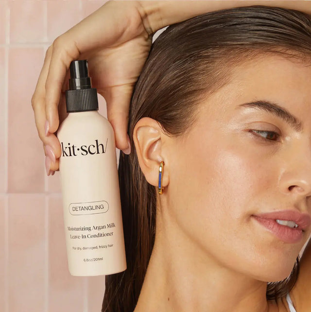 Feuchtigkeitsspendender Leave-In Conditioner Mit Arganmilch von Kitsch