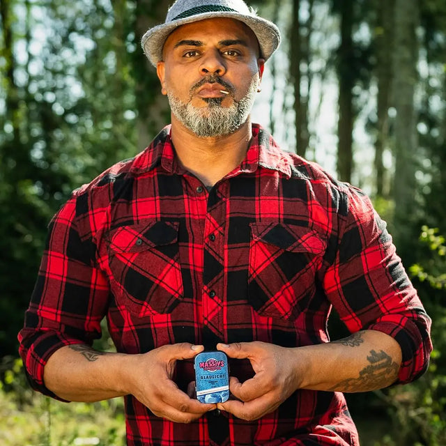 Massiv's Blaulicht Zahnstocher mit Geschmack Blueberry Ice in Metalldose von Wunder Zahnstocher