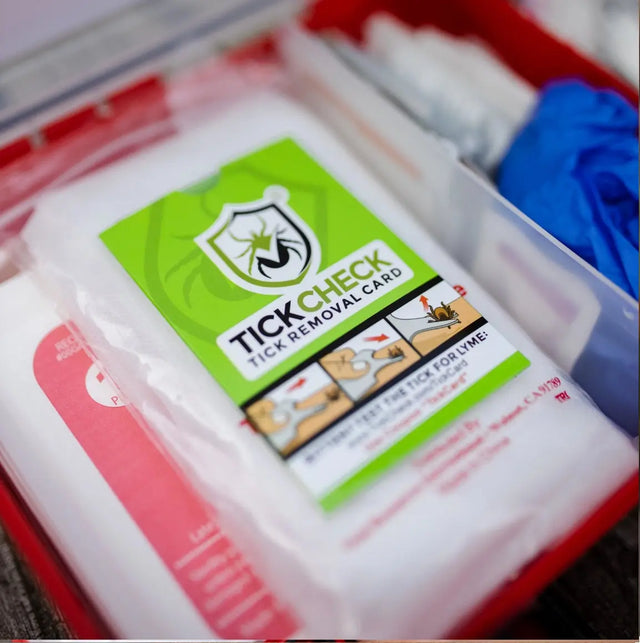 Zeckenkarte mit 3x Lupe für Mensch und Tier im Geldbeutelformat von Tickcheck