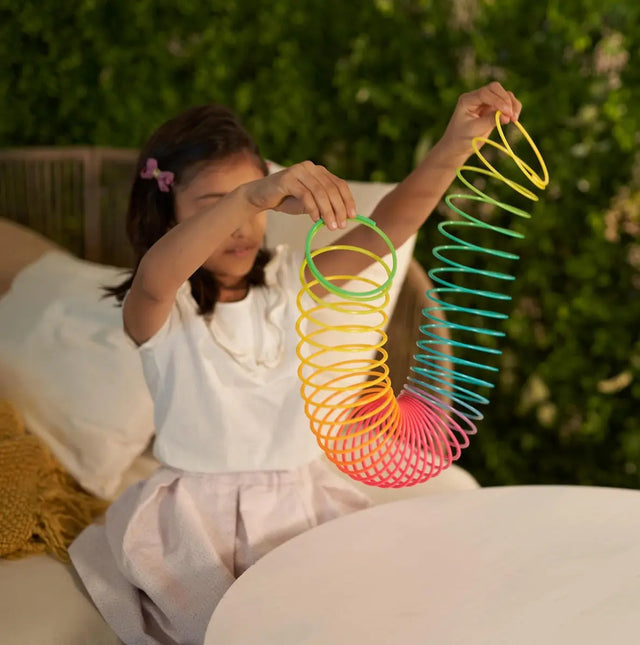 Springfeder Rainbow Spirals Slinky Toy 2 Stück von Twiddlers