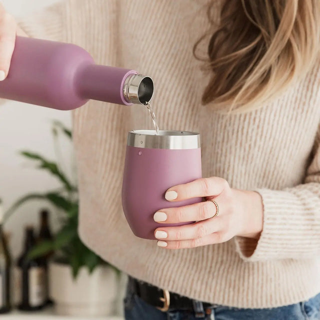 Weinflasche für Unterwegs Vinnie 750ml Deep Mauve von Uberstar
