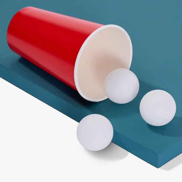 Beer Pong Set mit 25 Becher und 25 Bällen von Twiddlers