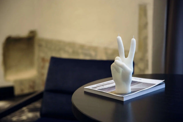 Victory Rot von Candle Hand