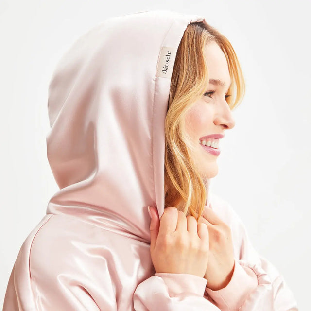 Satinhoodie Glazey Blush von Kitsch