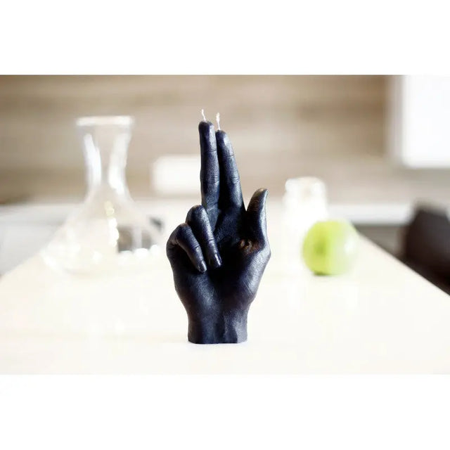 Gun fingers Rot von Candle Hand