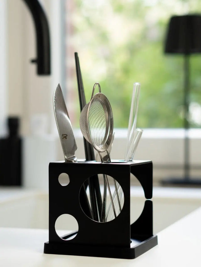 dri.cube Utensilienbehälter schwarz von Sanni Shoo