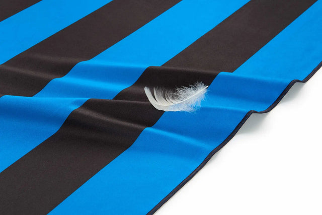 Strandtuch XXL Mikrofaser schnelltrocknendes Badetuch 160x90cm Blau - Dunkelgrau von Fit-Flip