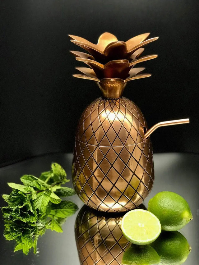Ananas Cocktail Becher Mood Bronze von Specter & Cup