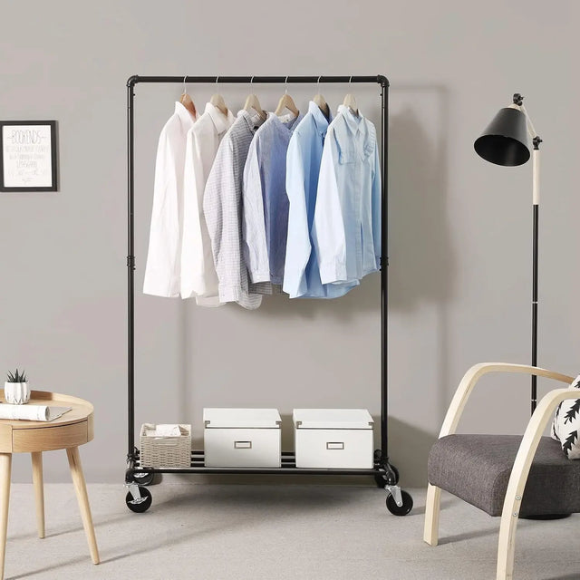 Kleiderständer Industrie-Design mit Ablage Schwarz von Songmics