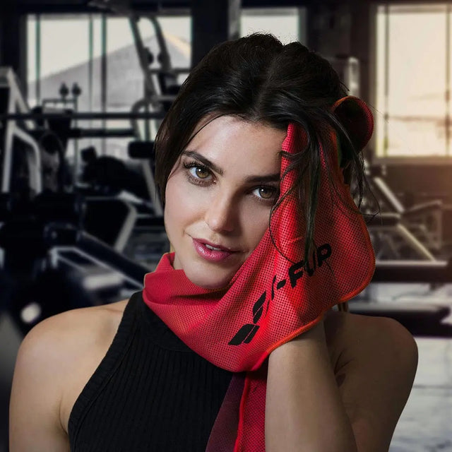 Airflip Towel Kühlhandtuch Mikrofaser mit Tasche 100x30cm Rot von Fit-Flip