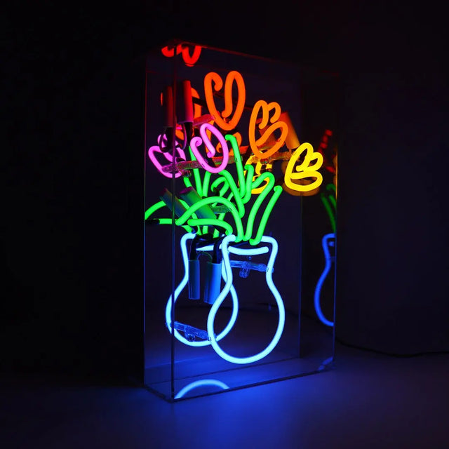 Acryl-Box Neon - Vase mit Tulpen von Locomocean