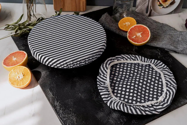 Bowl Cover XL Streifen und Punkte schwarz von Nuts