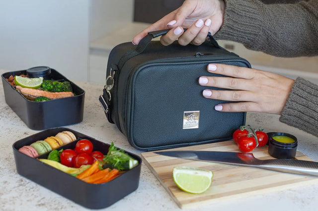 Insulated Lunch Bag Deep Black Premium von Umami
