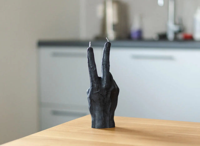 Victory Rot von Candle Hand