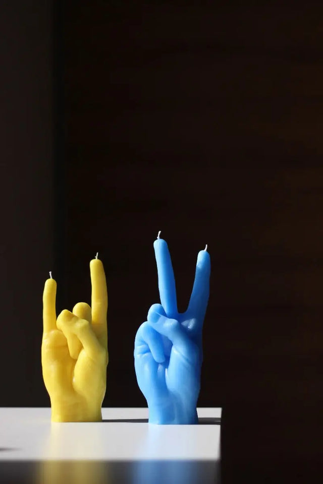 Victory Rot von Candle Hand