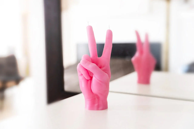 Victory Rot von Candle Hand