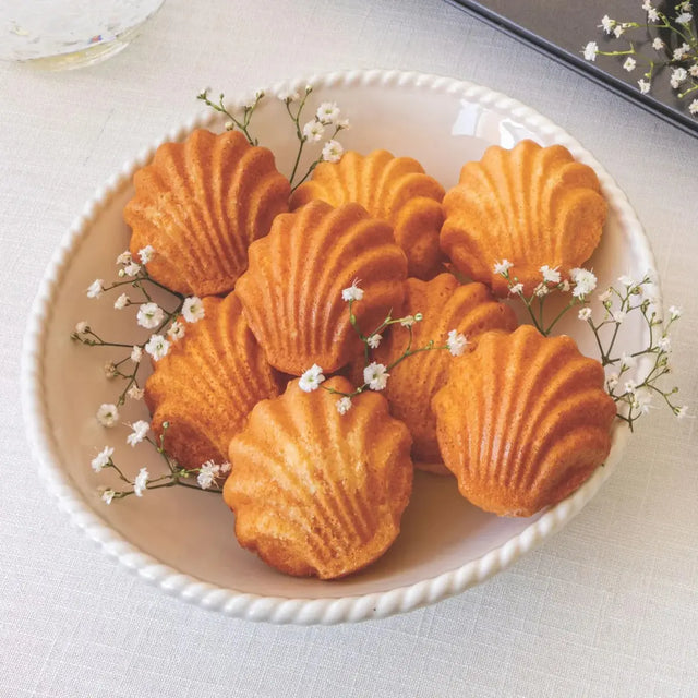 Muschel Madleine Backform von Mastrad