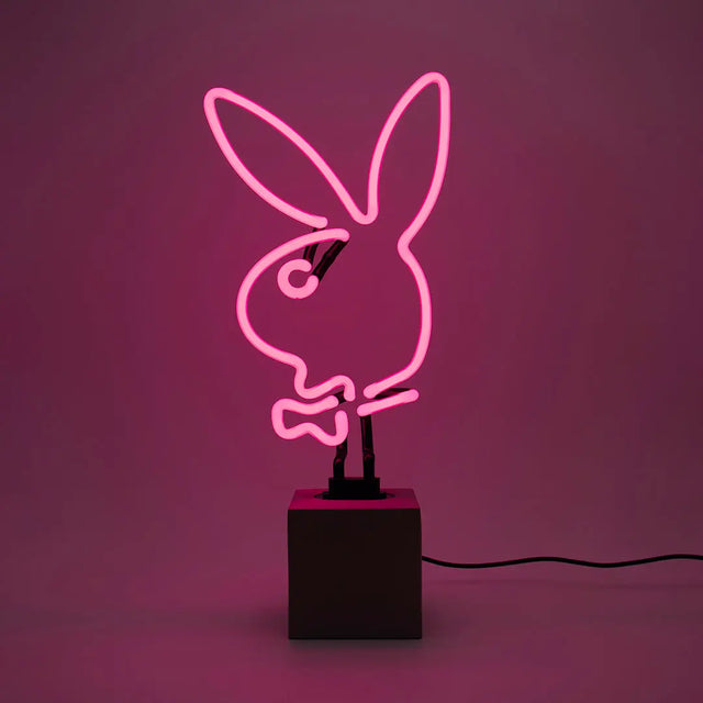 Glas Neon Tischlampe mit Betonsockel - Playboy Bunny pink von Locomocean