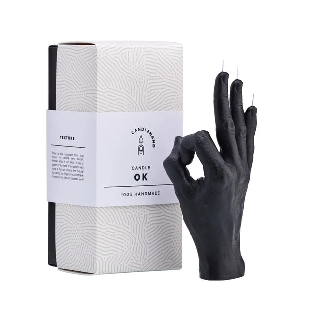 OK Rot von Candle Hand