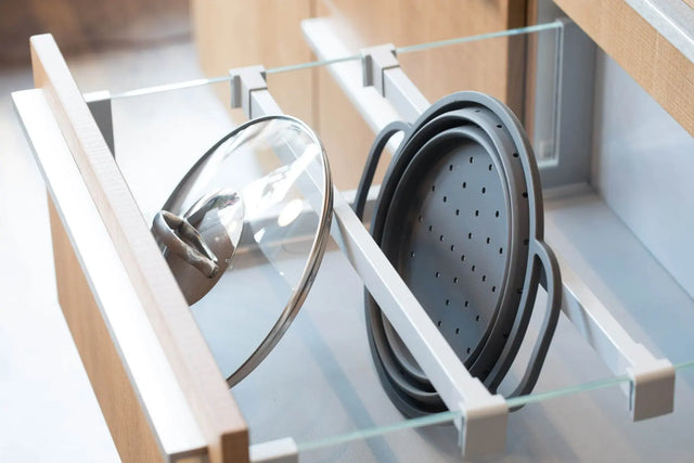 sieb.up Faltbares Sieb basalt von Sanni Shoo