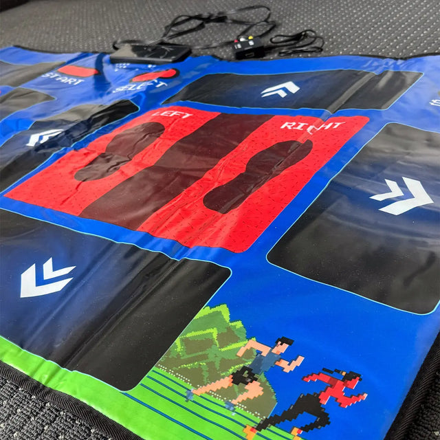 Retro Track and Field Matte für 2 Spieler inkl. 25 x 8-Bit Spiele von Mad Monkey