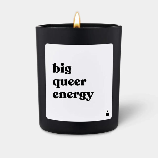 Duftkerze Schwarz Flowery big queer energy von ChattyCandles