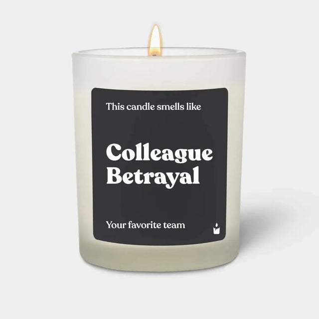 Duftkerze Weiss Woody This candle smells like: Colleague Betrayal von ChattyCandles