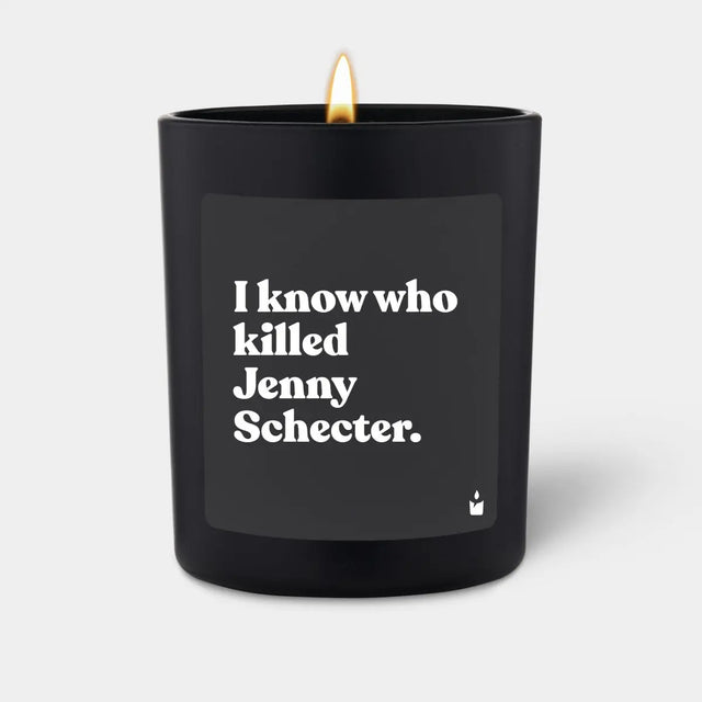Duftkerze Schwarz Woody I know who killed Jenny Schecter. von ChattyCandles