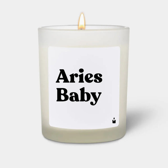 Duftkerze Weiss Flowery Aries Baby von ChattyCandles