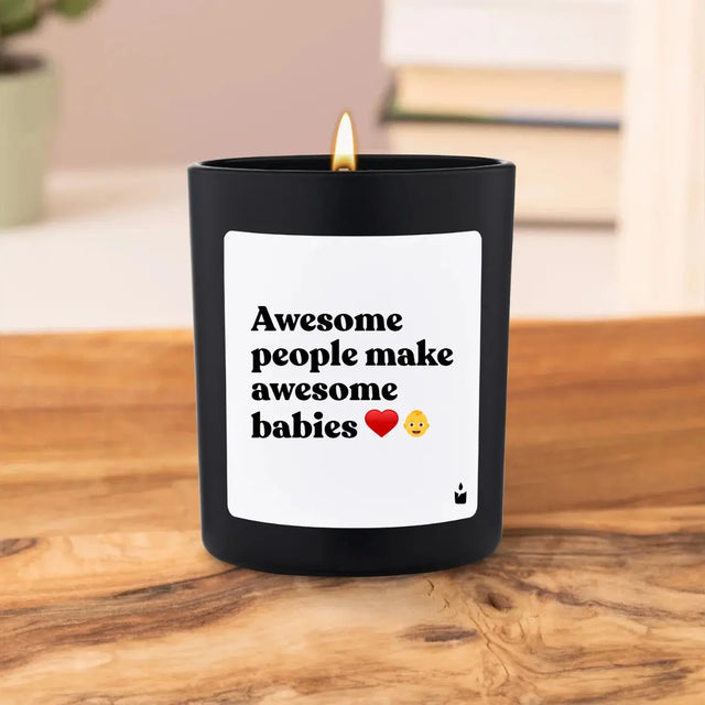Duftkerze Schwarz Woody Awesome people make awesome babies von ChattyCandles