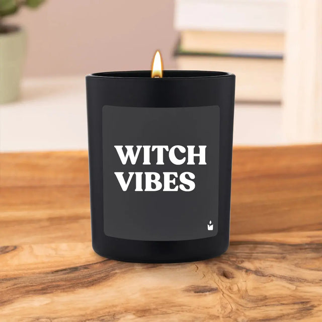 Duftkerze Schwarz Flowery WITCH VIBES von ChattyCandles