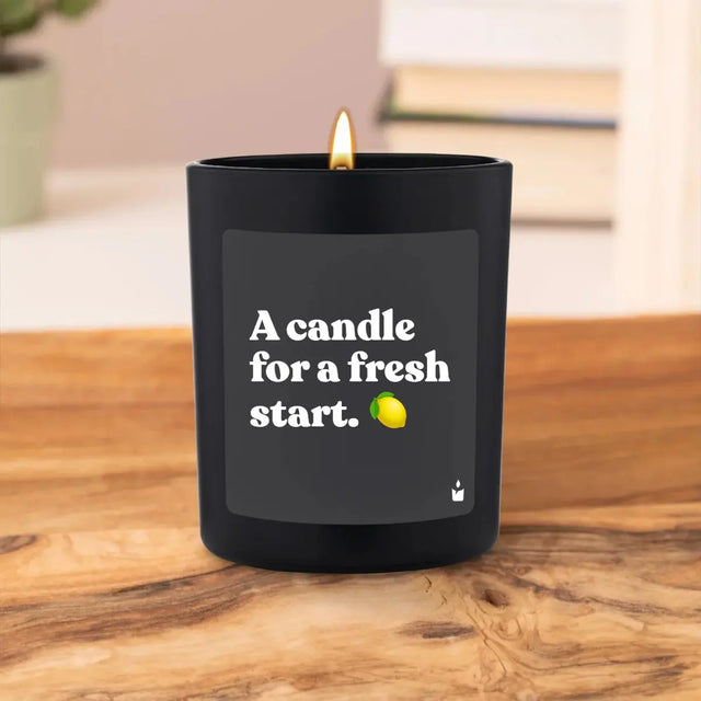 Duftkerze Schwarz Woody A candle for a fresh start. von ChattyCandles