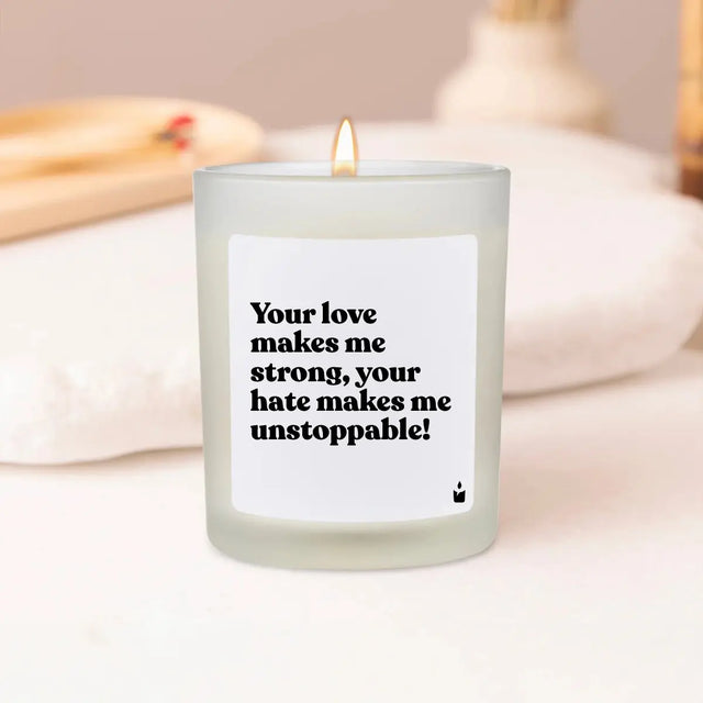 Duftkerze Weiss Woody Your love makes me strong, your hate makes me unstoppable! von ChattyCandles