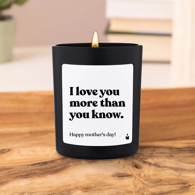 Duftkerze Schwarz Woody I love you more than you know. von ChattyCandles
