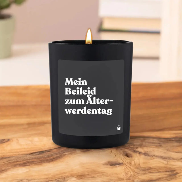Duftkerze Schwarz Flowery Mein Beileid zum Älterwerdentag von ChattyCandles