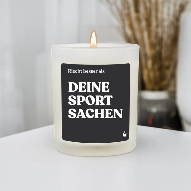Duftkerze Weiss Woody Riecht besser als deine Sportsachen von ChattyCandles