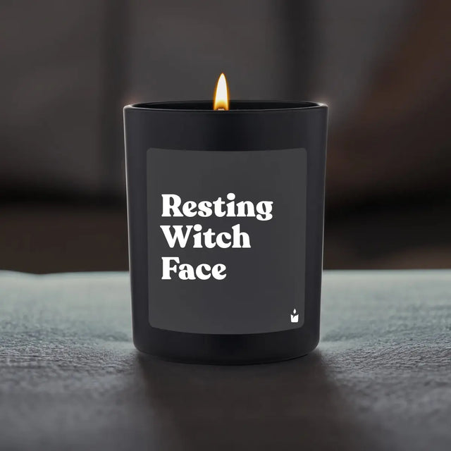 Duftkerze Schwarz Flowery Resting Witch Face von ChattyCandles