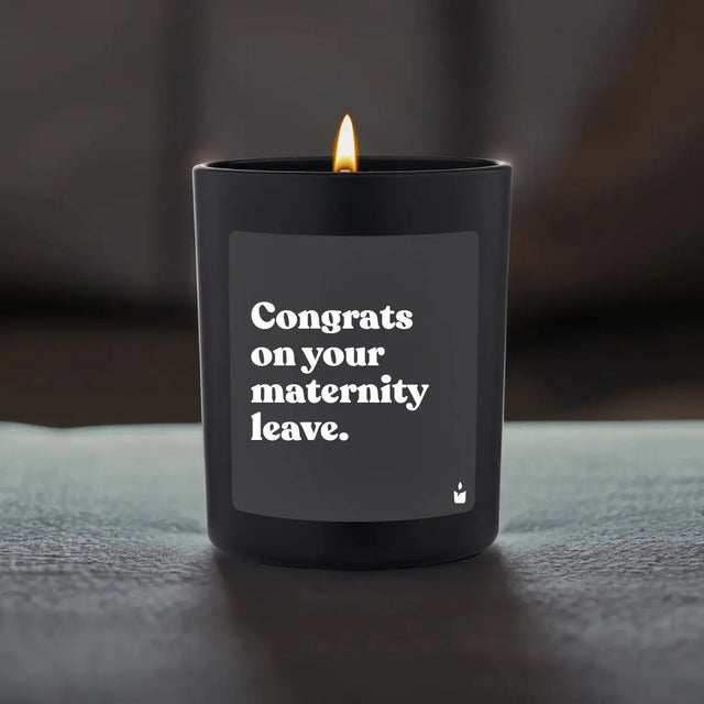 Duftkerze Schwarz Woody Congrats on your maternity leave. von ChattyCandles