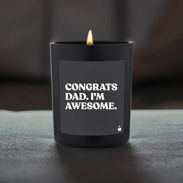 Duftkerze Schwarz Flowery Congrats Dad. I'm awesome. von ChattyCandles