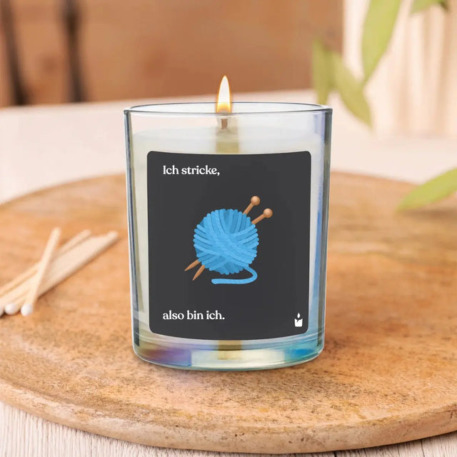 Duftkerze Rainbow Flowery Ich stricke, also bin ich. von ChattyCandles