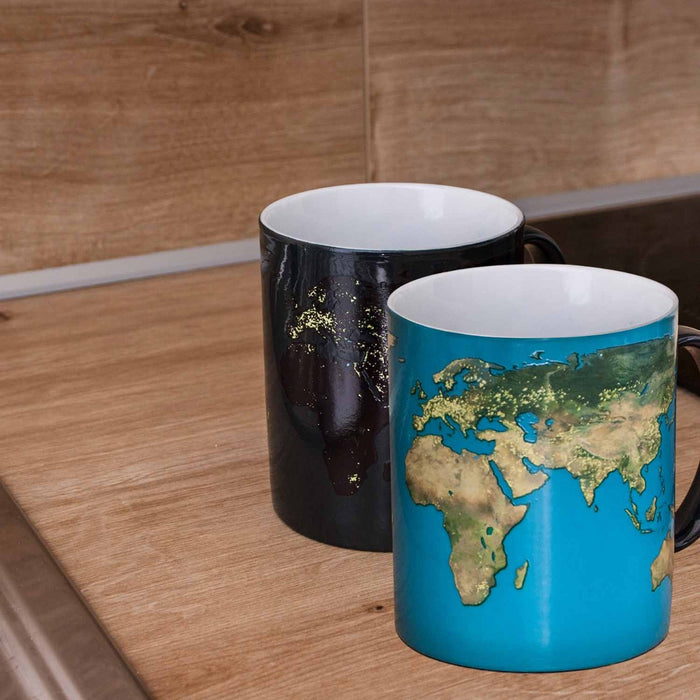 Tasse "Day & Night" - mit Farbwechsel von Mugs