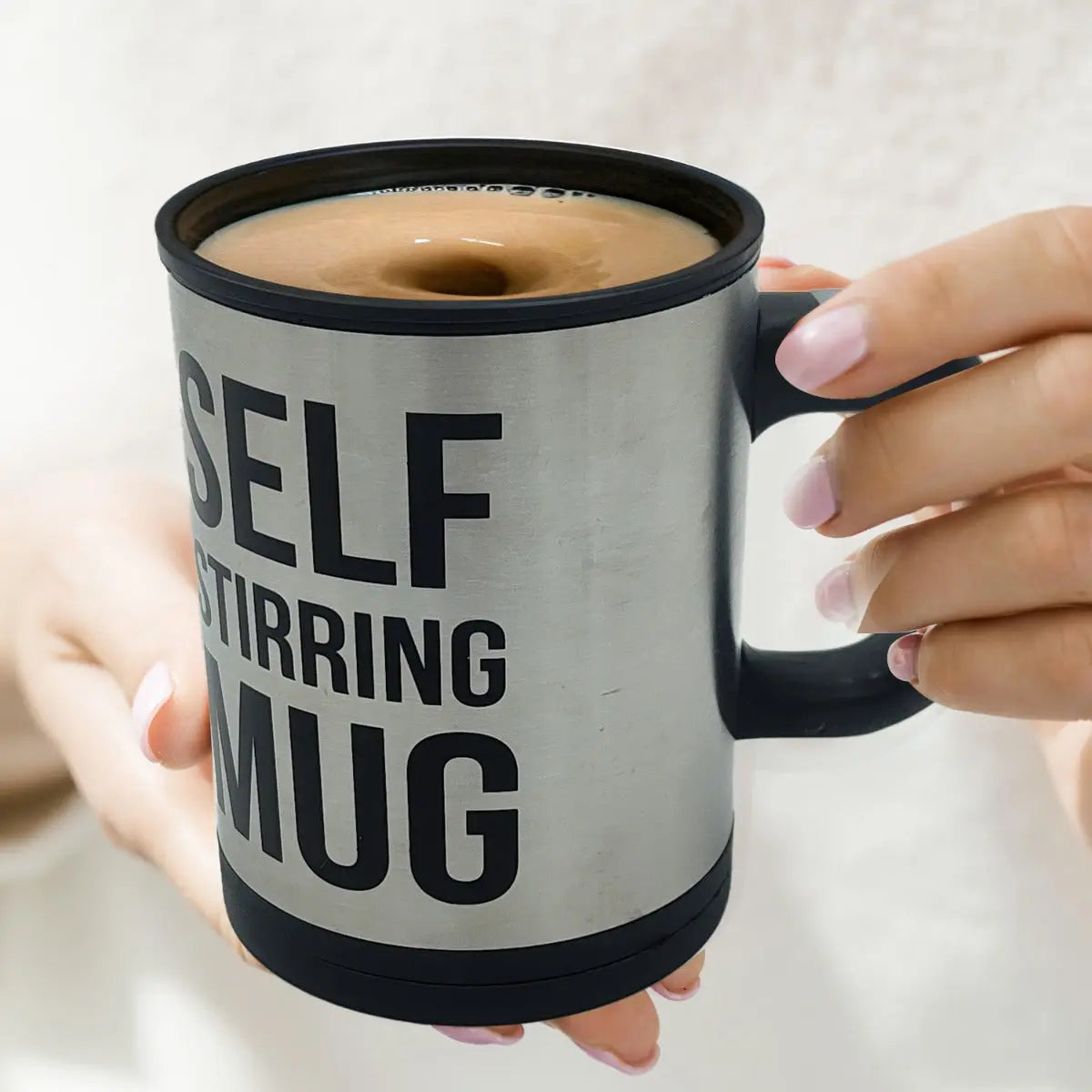 Selbstrührende Tasse von Mad Monkey