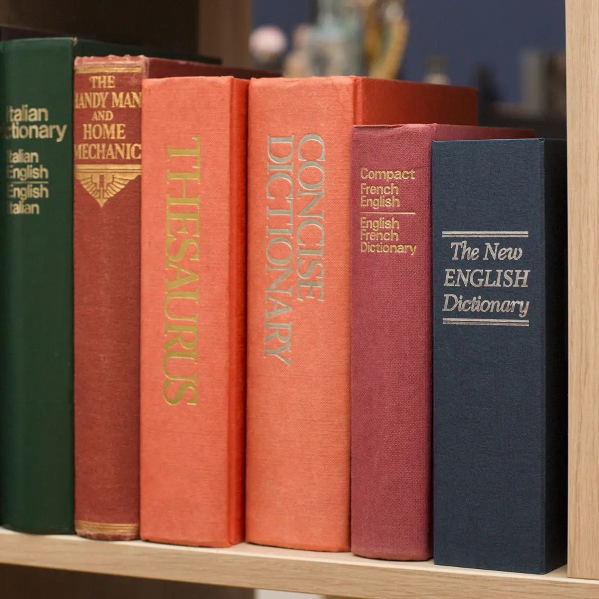 Bücher Tresor von Mad Monkey